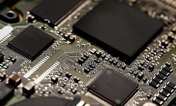 PCBA加工貼片元器件與插件元器件的區(qū)別在哪？